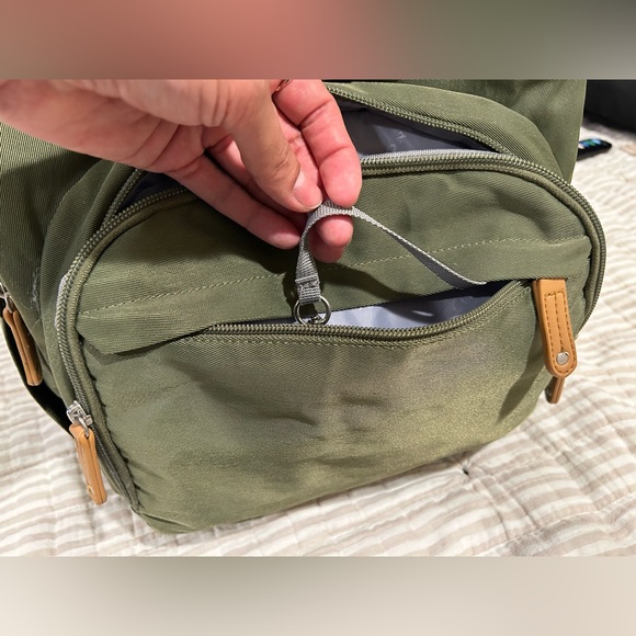 Ruvalino Diaper bag backpack. - Picture 9 of 11